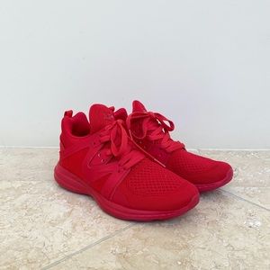 Women’s Ascend APL Sneakers